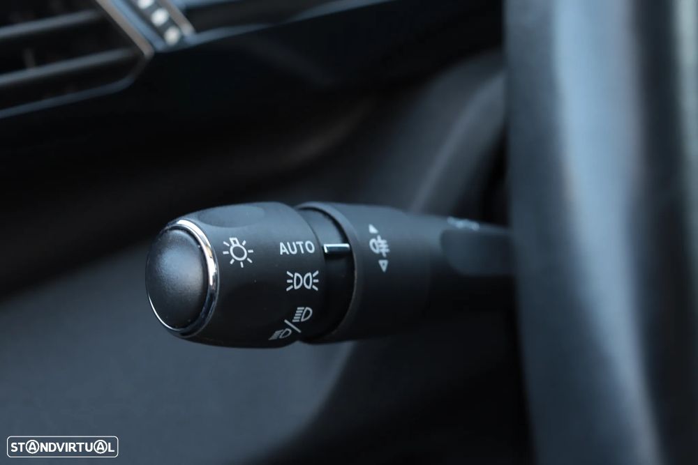 Peugeot 308 PureTech 130 EAT8 Active Pack - 23