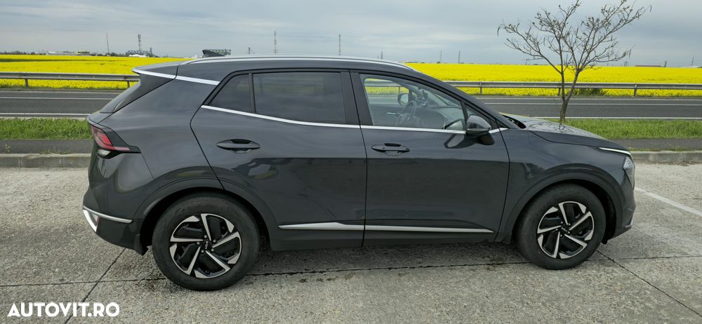 Kia Sportage 1.6 T-GDI 7DCT HP 4x2 Style - 4
