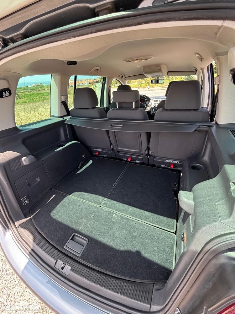 VW Touran 1.9 TDi Trendline 7L - 9