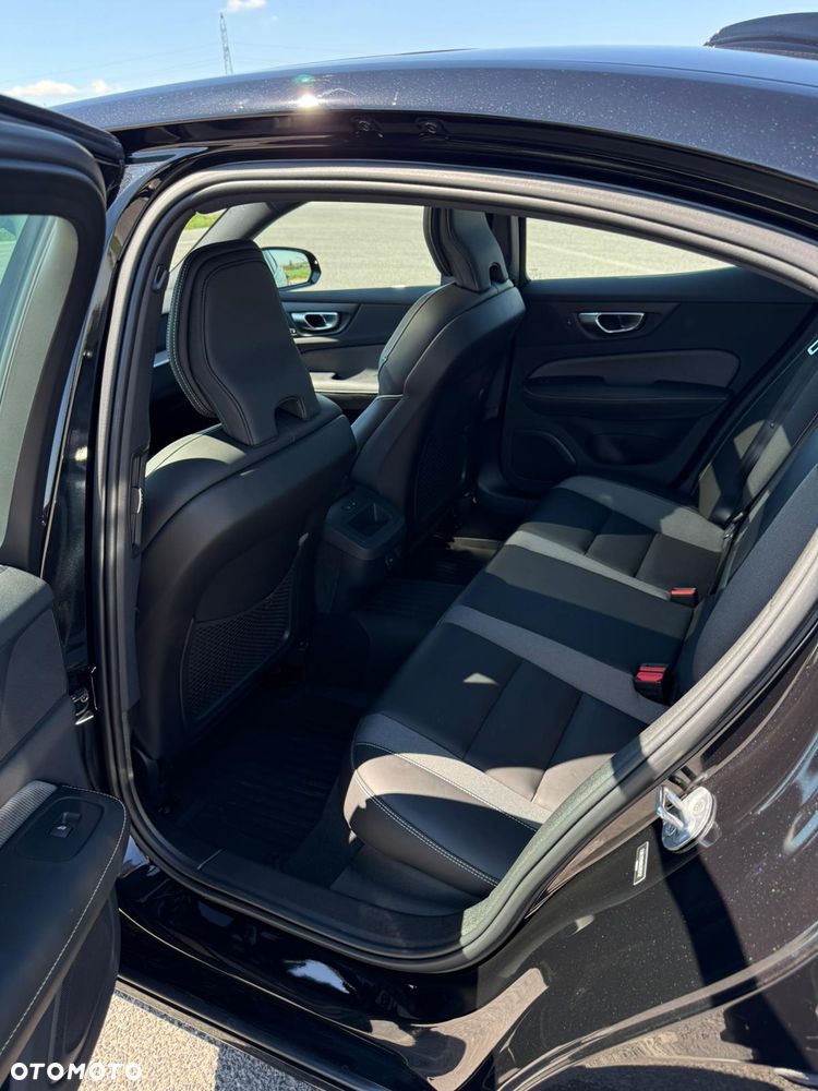 Volvo S60 - 14