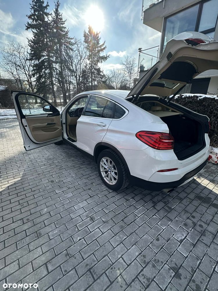 BMW X4 xDrive20i - 21