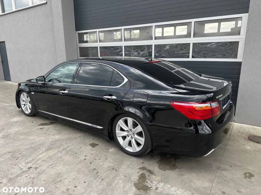 Lexus LS 600h Elite - 6