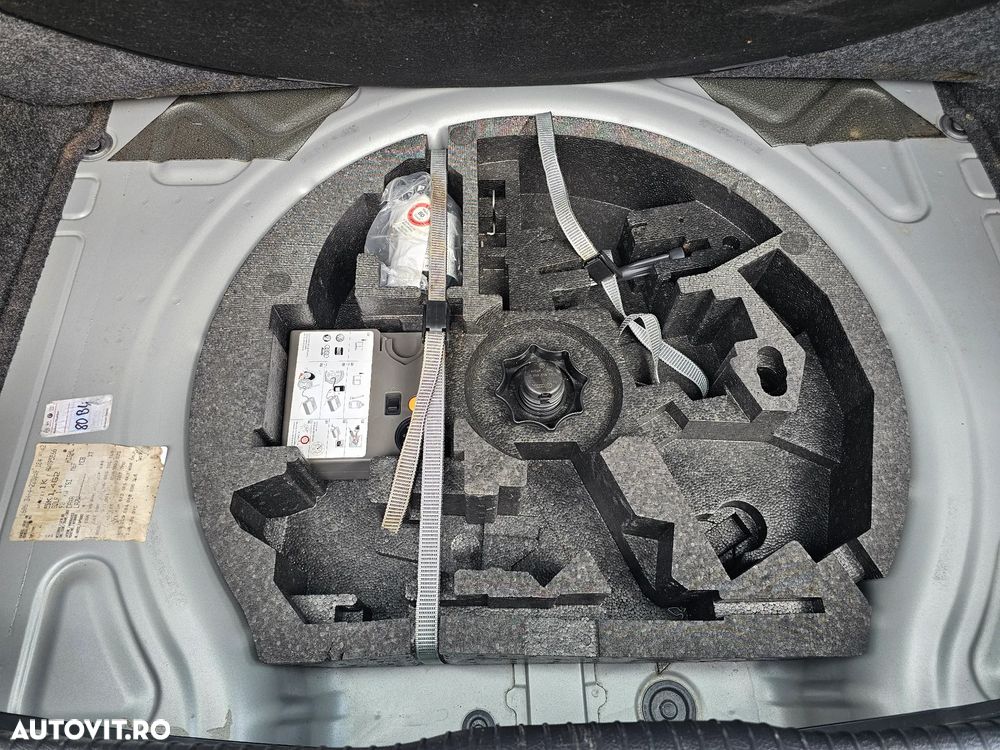 Volkswagen Golf 1.4 TSI Comfortline - 17