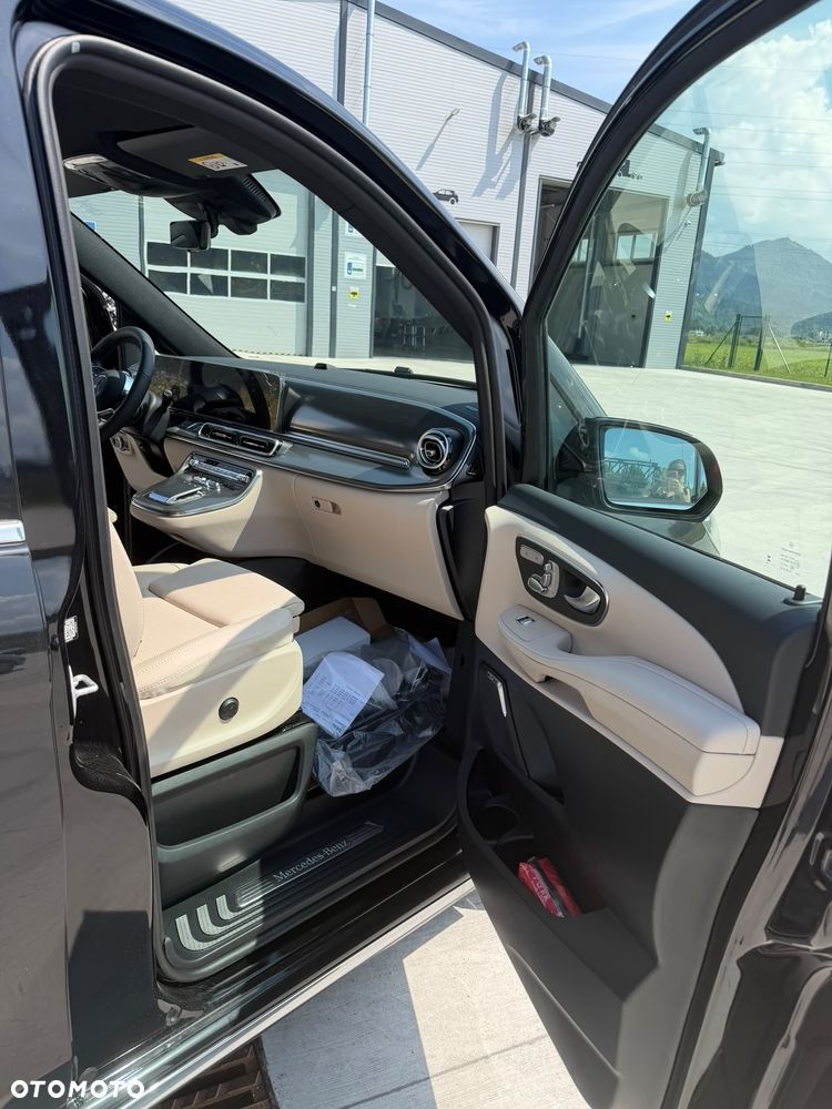 Mercedes-Benz Klasa V 300 d 4-Matic Exclusive 9G-Tronic (d³ugi) - 15