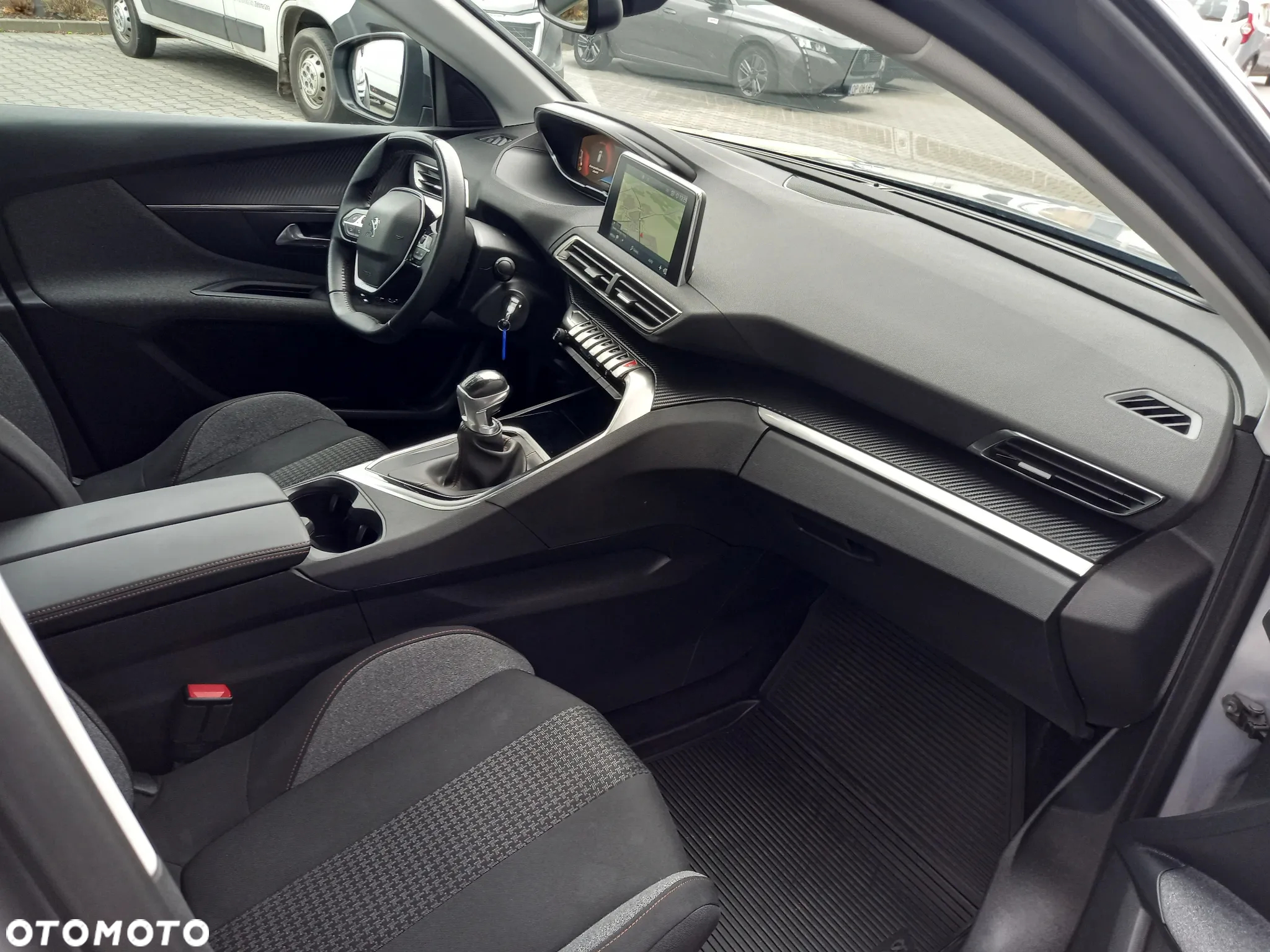 Peugeot 3008 1.5 BlueHDi Active S&S - 8