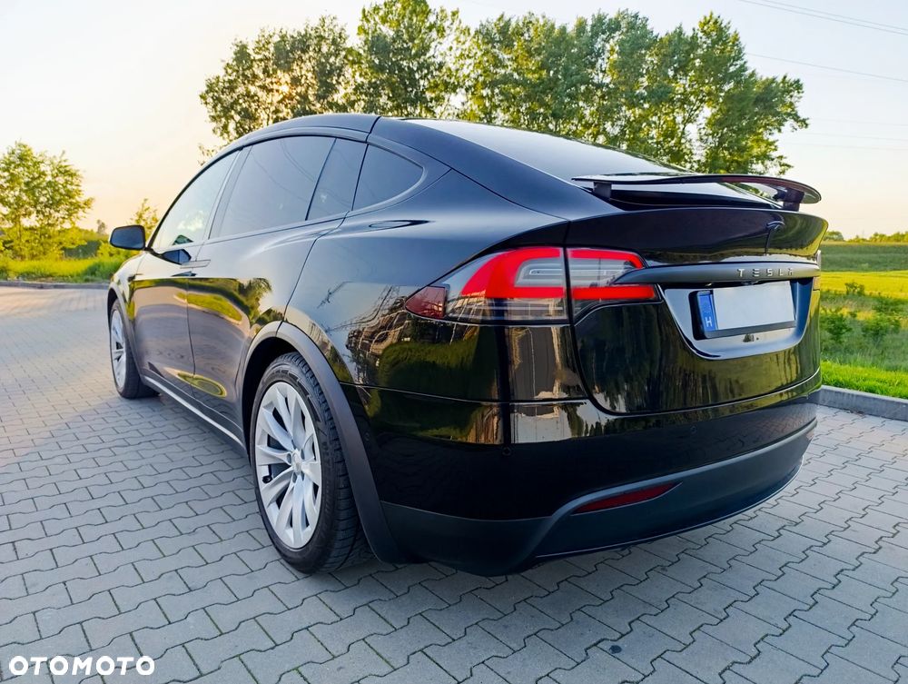 Tesla Model X Performance - 13