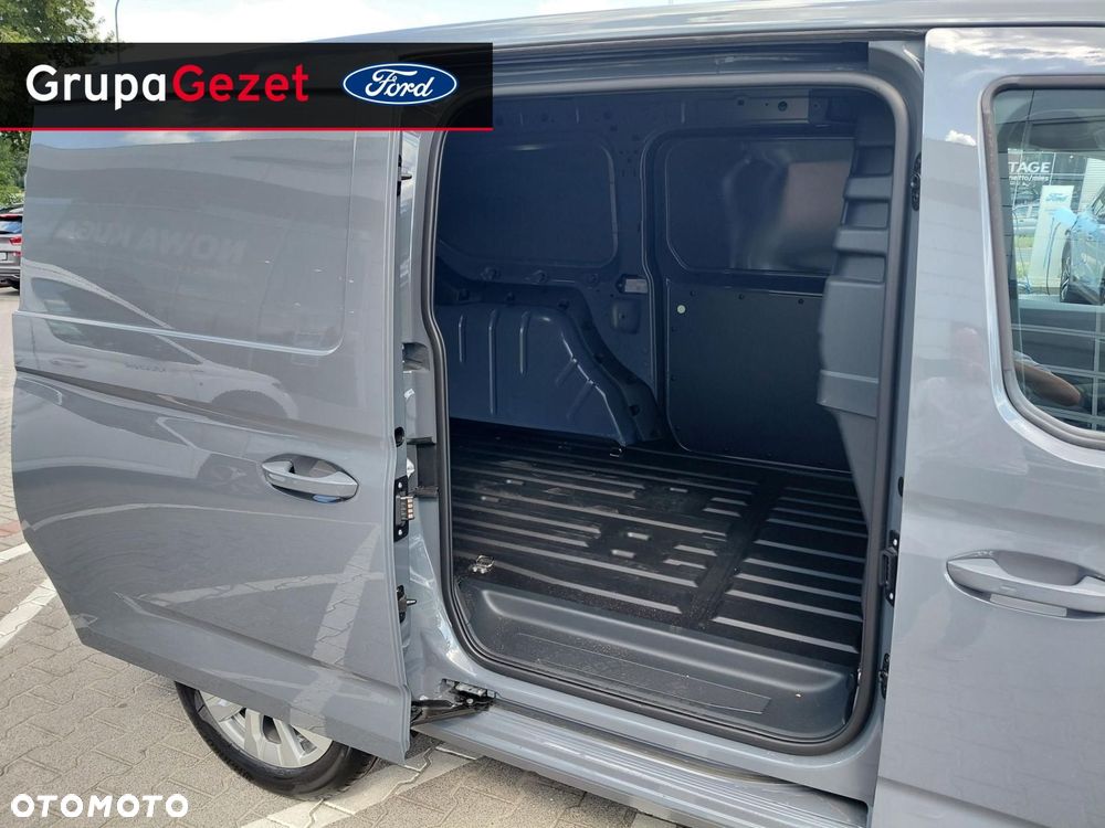 Ford Transit Connect - 8