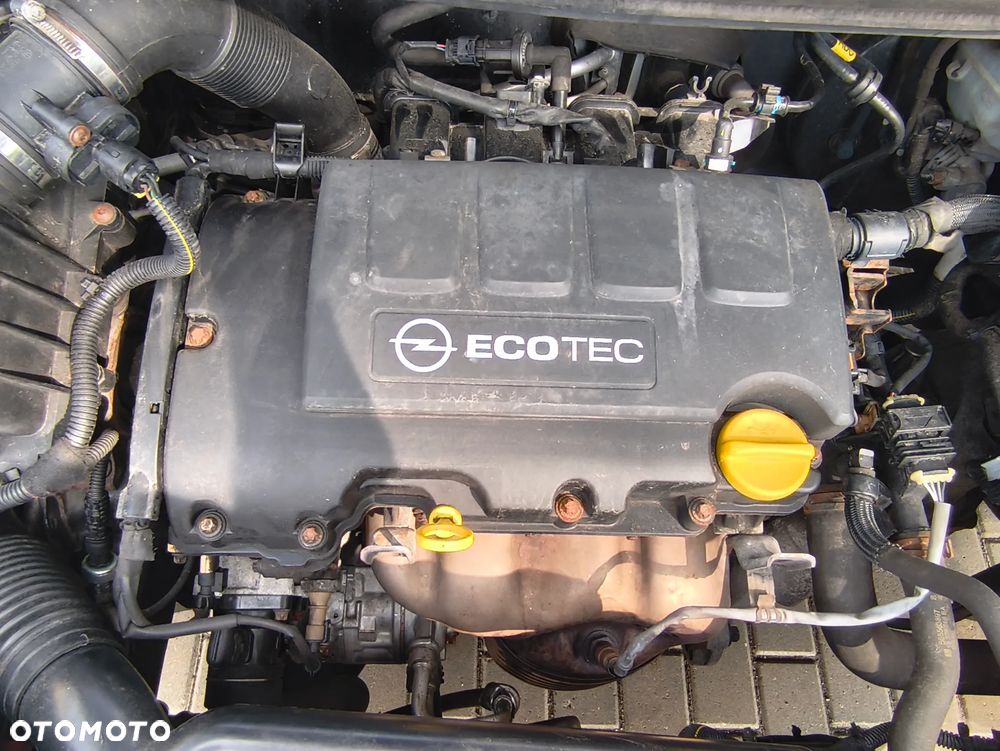Opel Corsa 1.2 16V Energy - 22