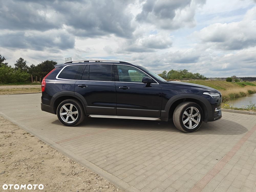 Volvo XC 90 D5 AWD Momentum - 9
