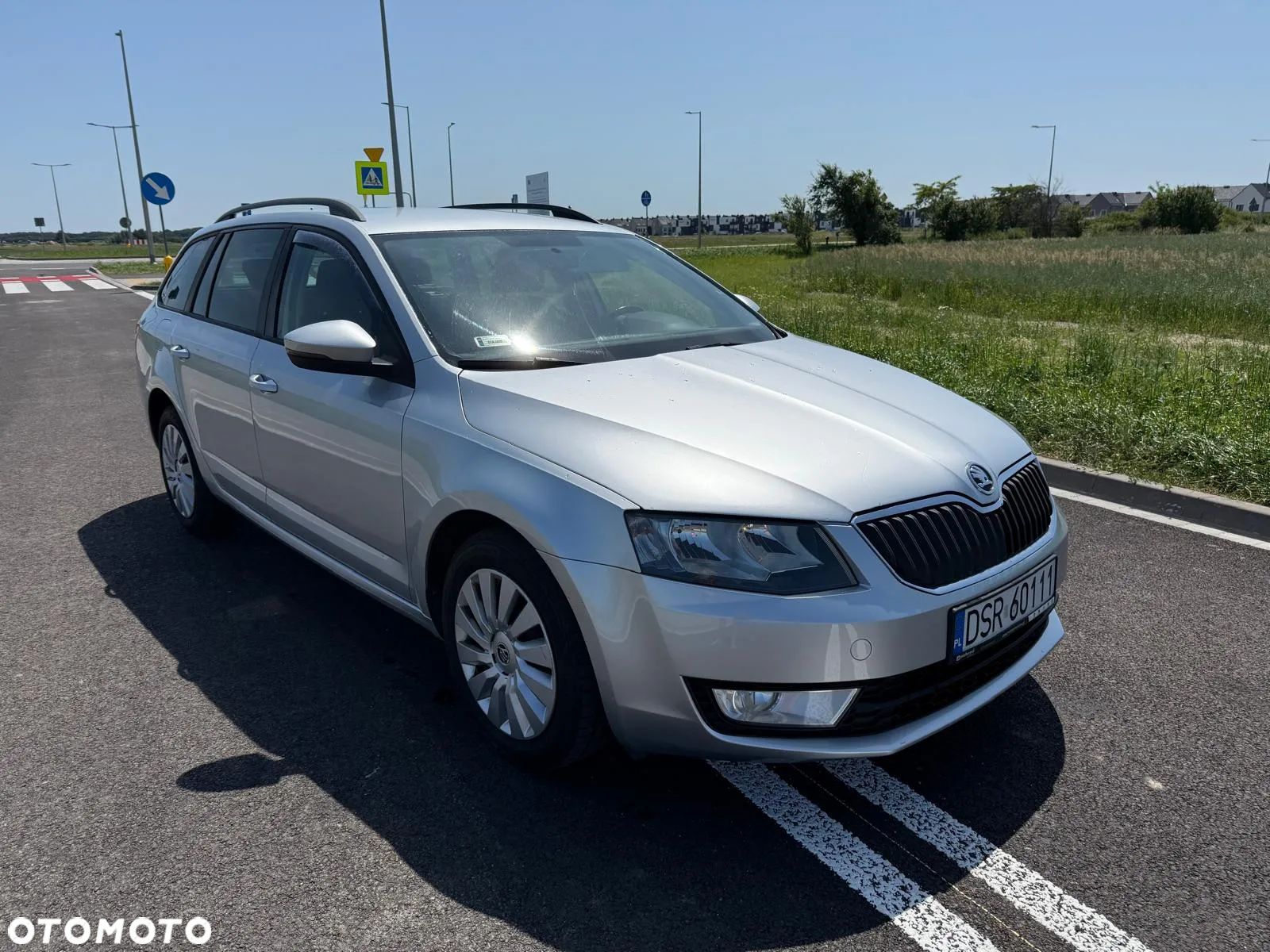 Skoda Octavia 2.0 TDI Ambition DSG - 1