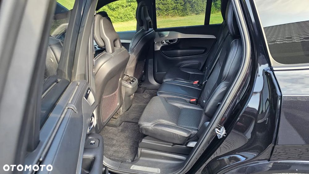 Volvo XC 90 B5 D AWD Geartronic RDesign - 12