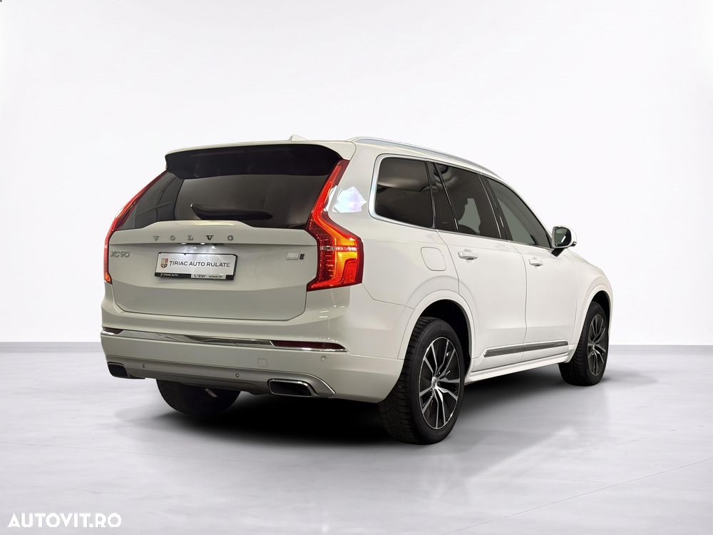 Volvo XC 90 - 6