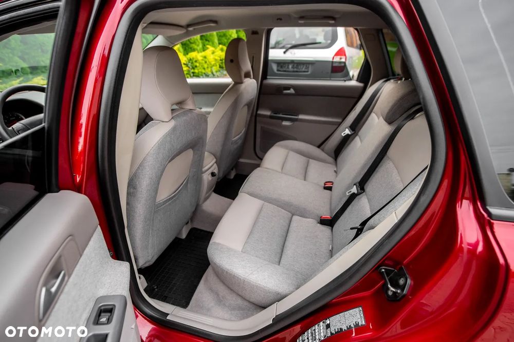 Volvo V50 2.4 Kinetic - 7