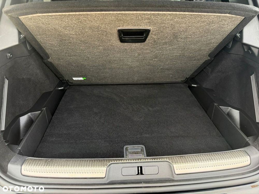 DS Automobiles DS 7 Crossback - 12
