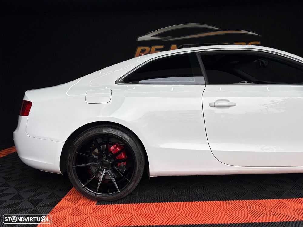 Audi A5 2.0 TDI Multitronic S-line - 25