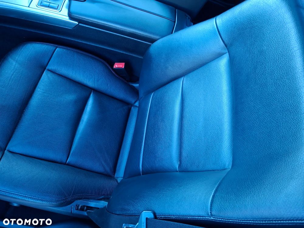 Mercedes-Benz Klasa E 350 4-Matic Avantgarde - 19