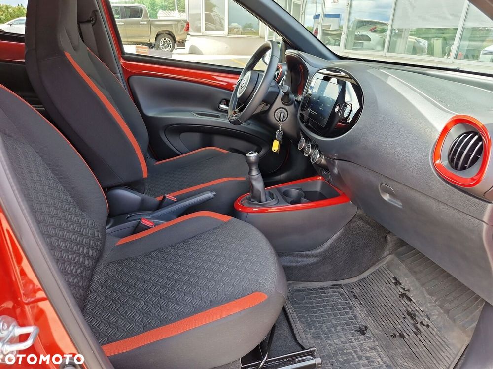 Toyota Aygo X - 6