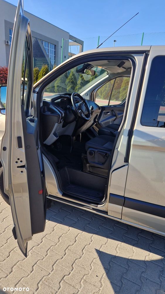 Ford Transit Custom 310 L2H1 Limited - 17