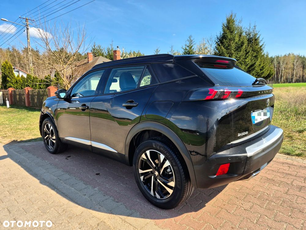 Peugeot 2008 PureTech 130 EAT8 Allure Pack - 4