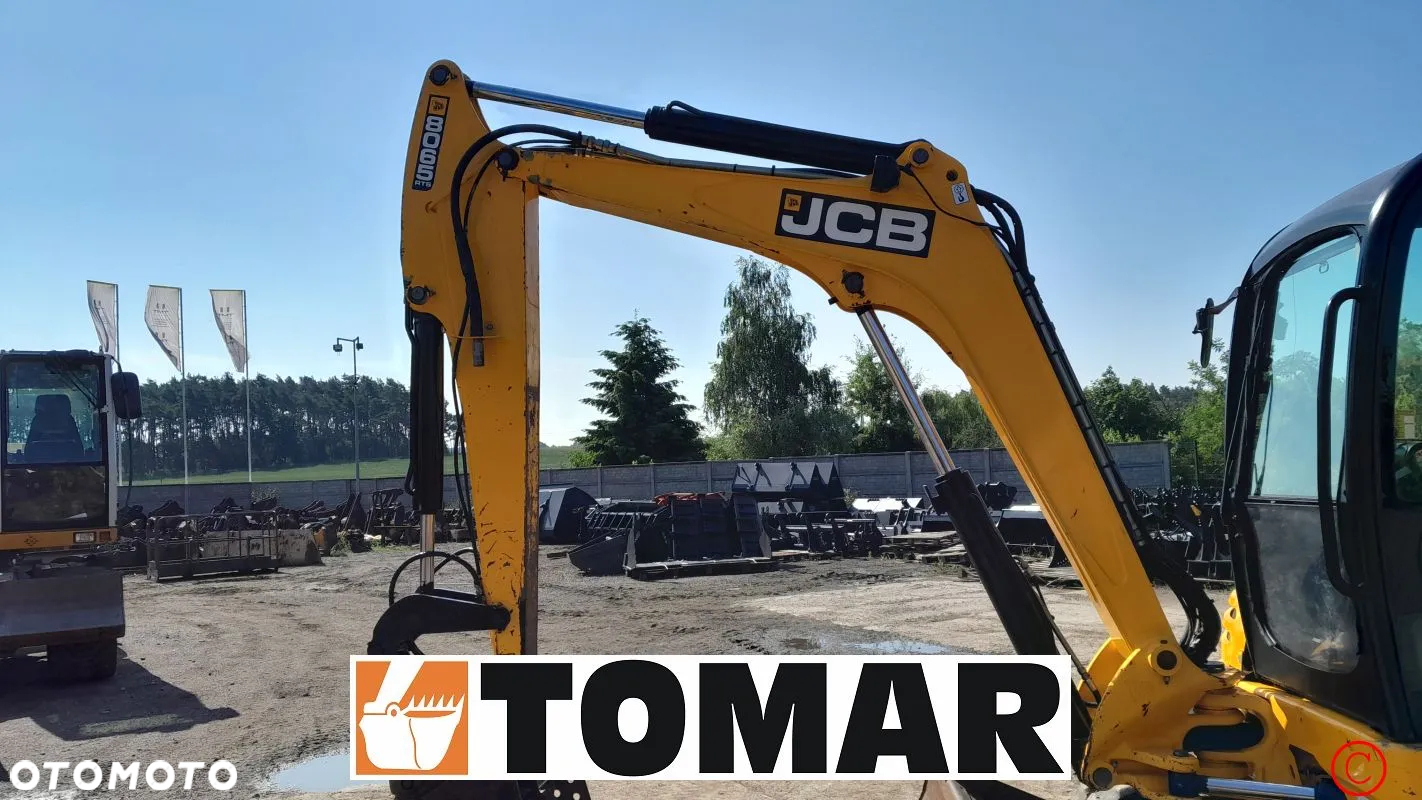 JCB 8065 - 16