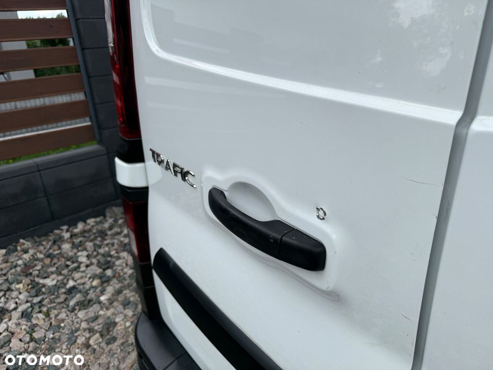 Renault Trafic - 17