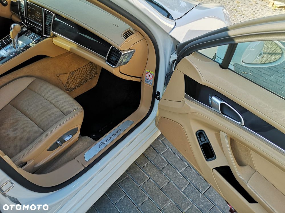 Porsche Panamera Diesel Platinum Edition - 22