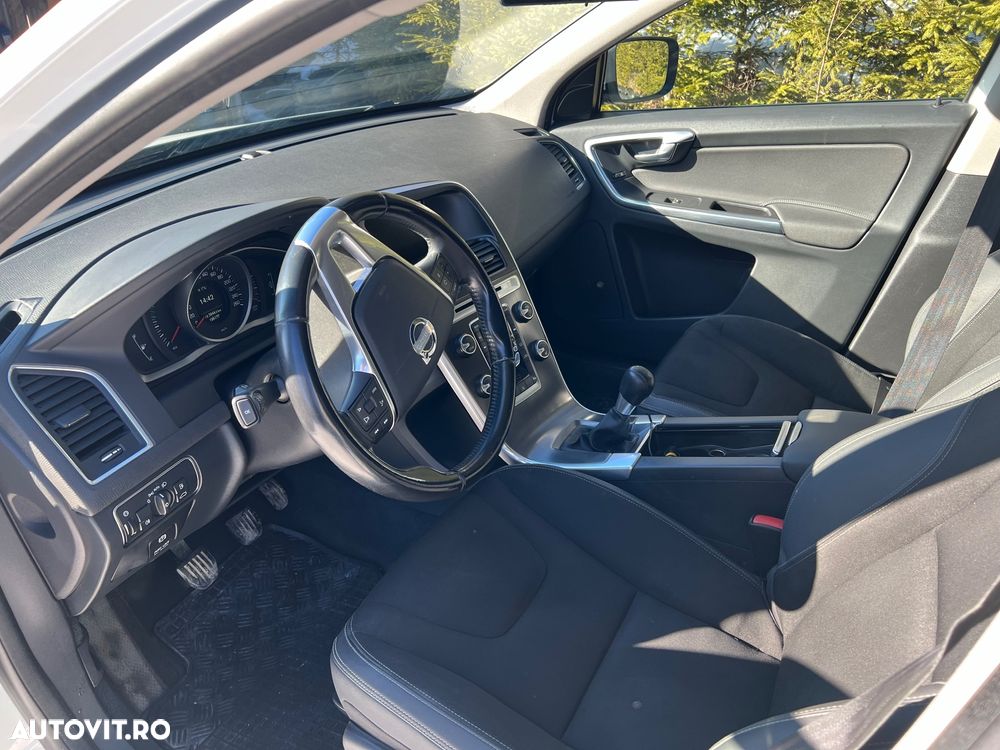 Volvo XC 60 D4 Start-Stop Kinetic - 6