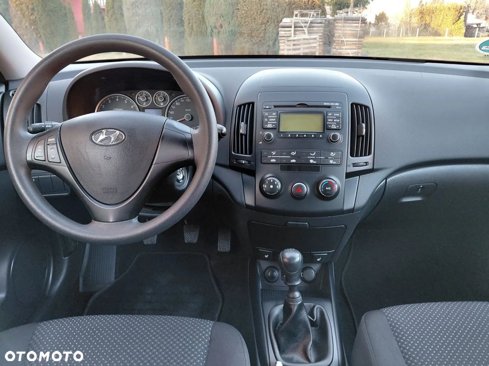 Hyundai i30 1.4 Blue Classic - 13