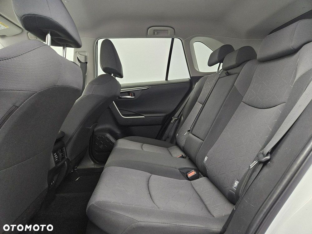 Toyota RAV4 - 22