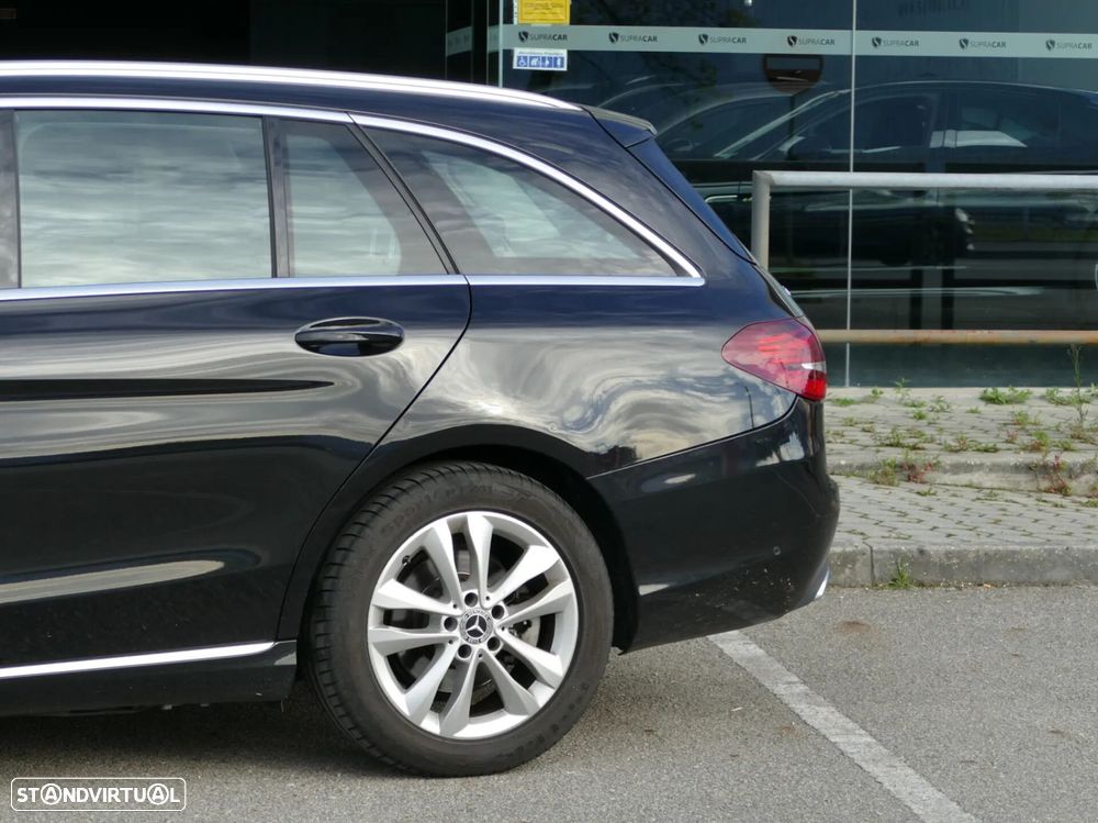 Mercedes-Benz C 200 - 13