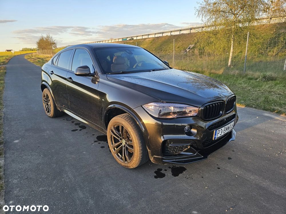 BMW X6 - 24