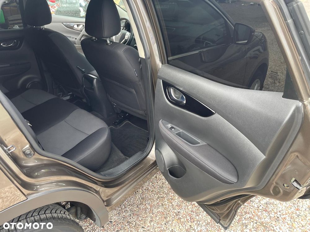 Nissan Qashqai 1.2 DIG-T N-Connecta - 16