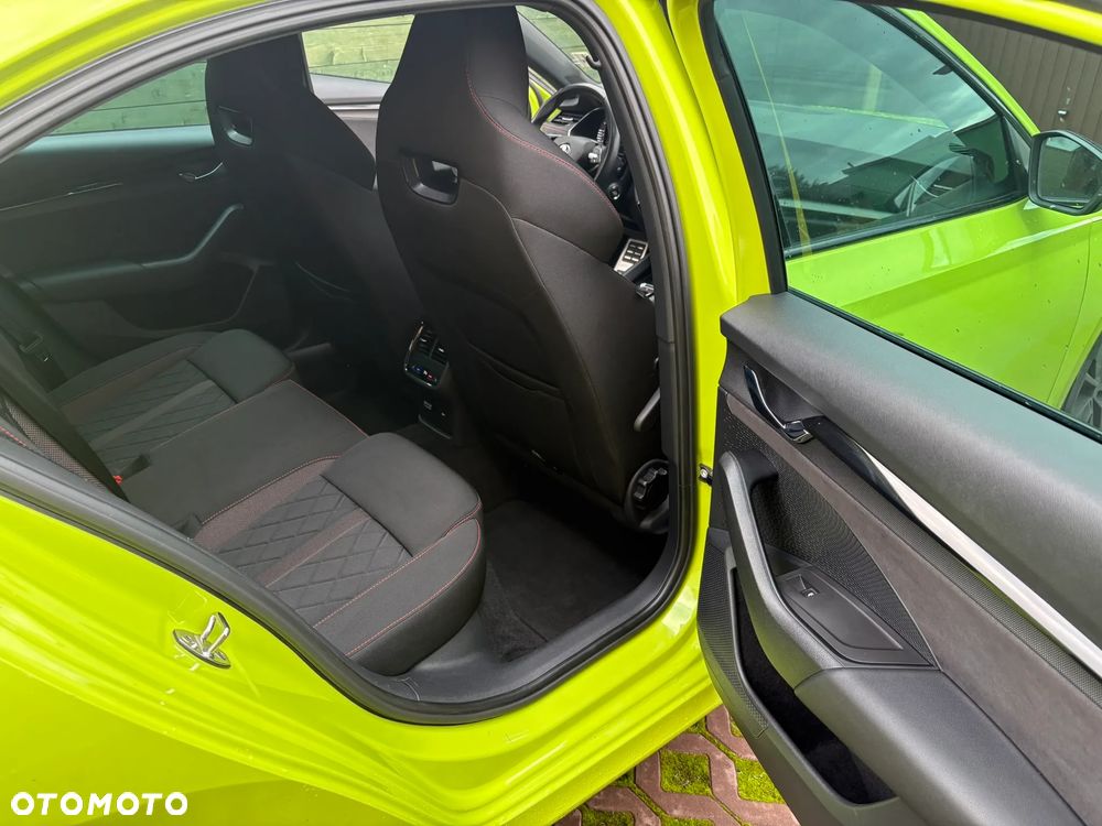 Skoda Octavia 2.0 TSI RS DSG - 15