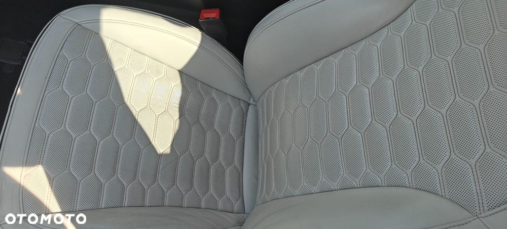 Ford Mondeo Vignale 2.0 EcoBoost - 6