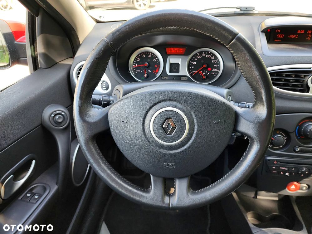 Renault Clio 1.2 16V Dynamique - 23