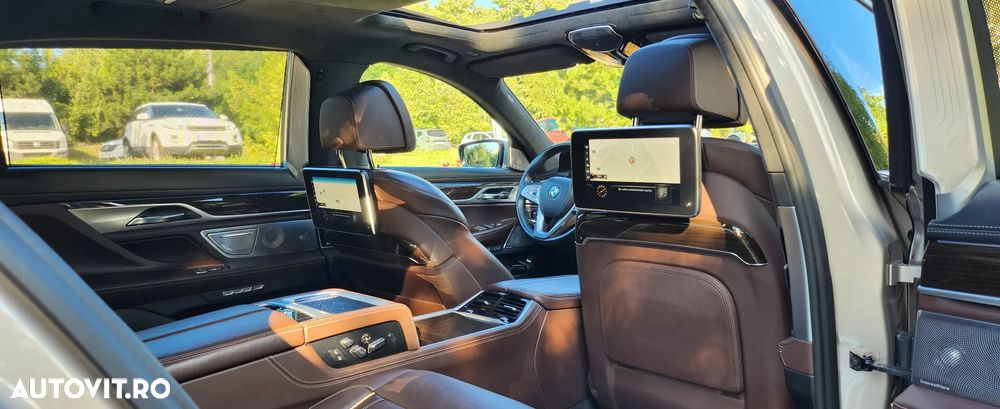 BMW Seria 7 740Ld xDrive - 12