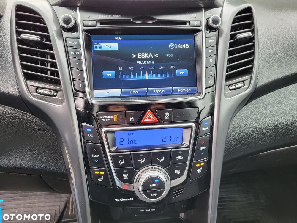 Hyundai i30 Kombi 1.6 GDi DCT Premium - 18