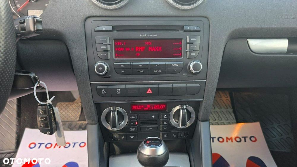 Audi A3 Sportback - 16