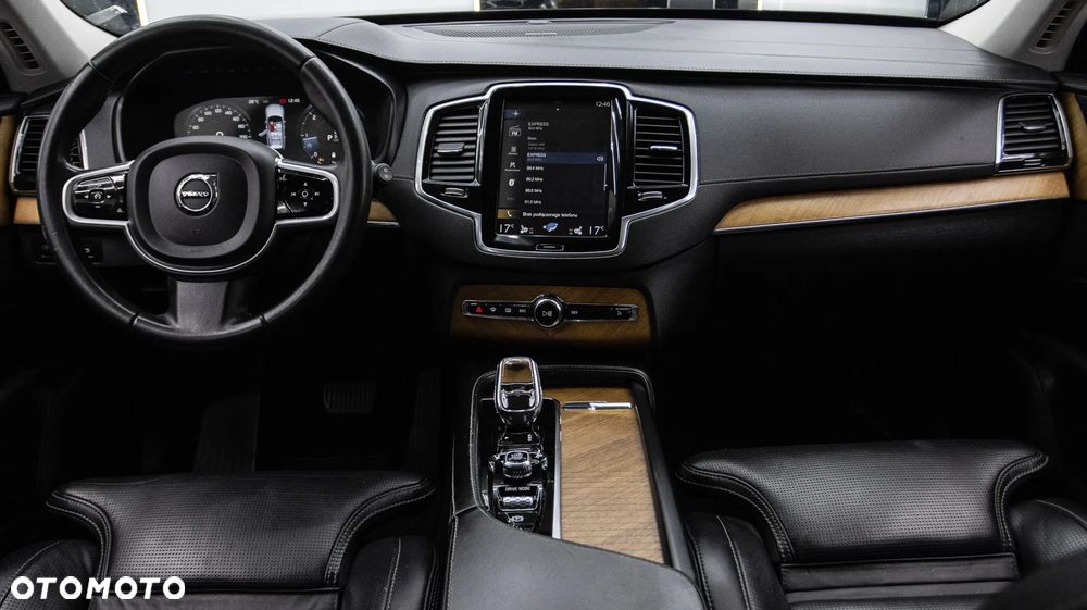 Volvo XC 90 B5 D AWD Inscription - 15