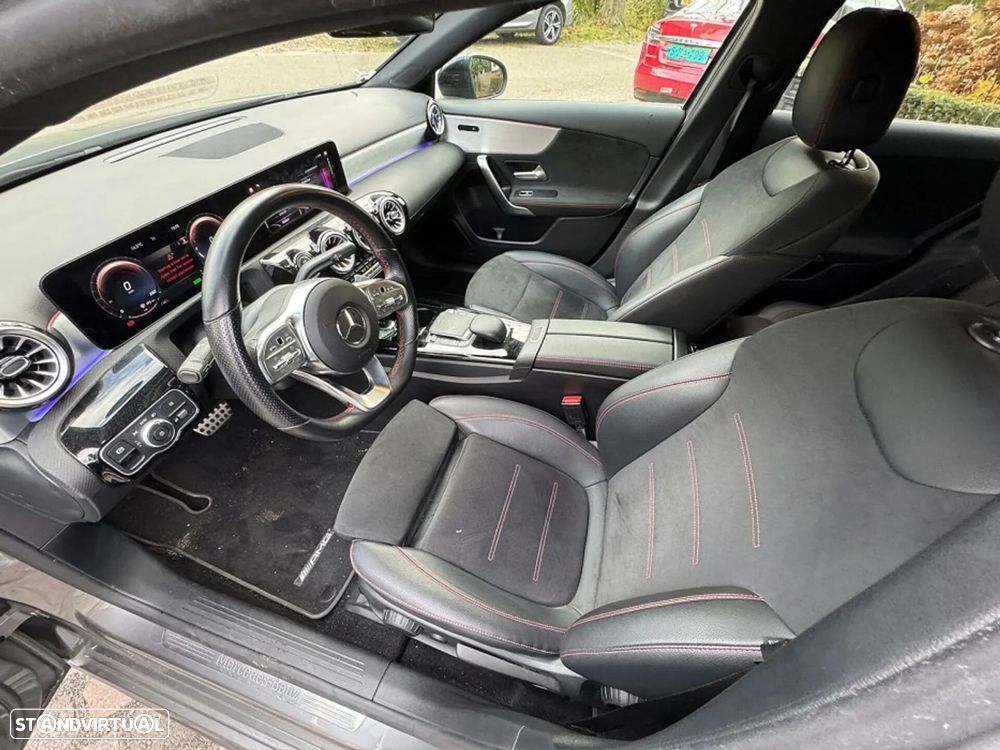 Mercedes-Benz A 250 Limousine e AMG Line - 16