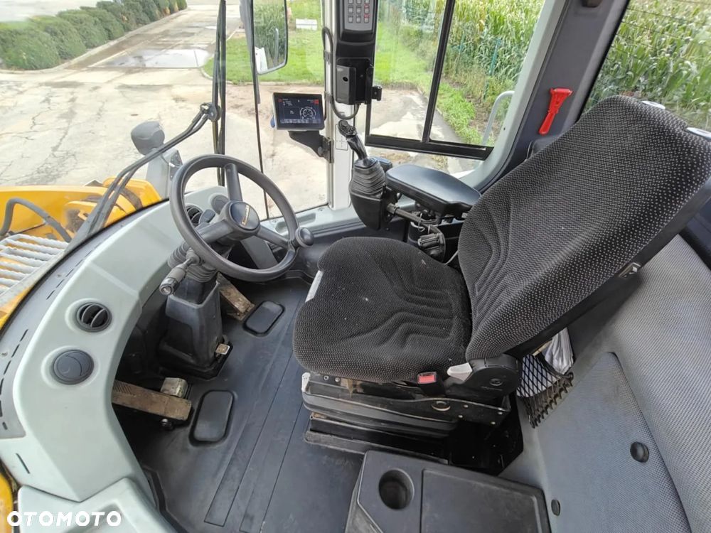 Liebherr 576 XPOWER - 5