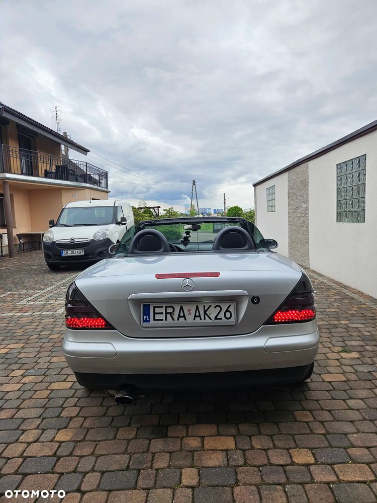 Mercedes-Benz SLK - 14