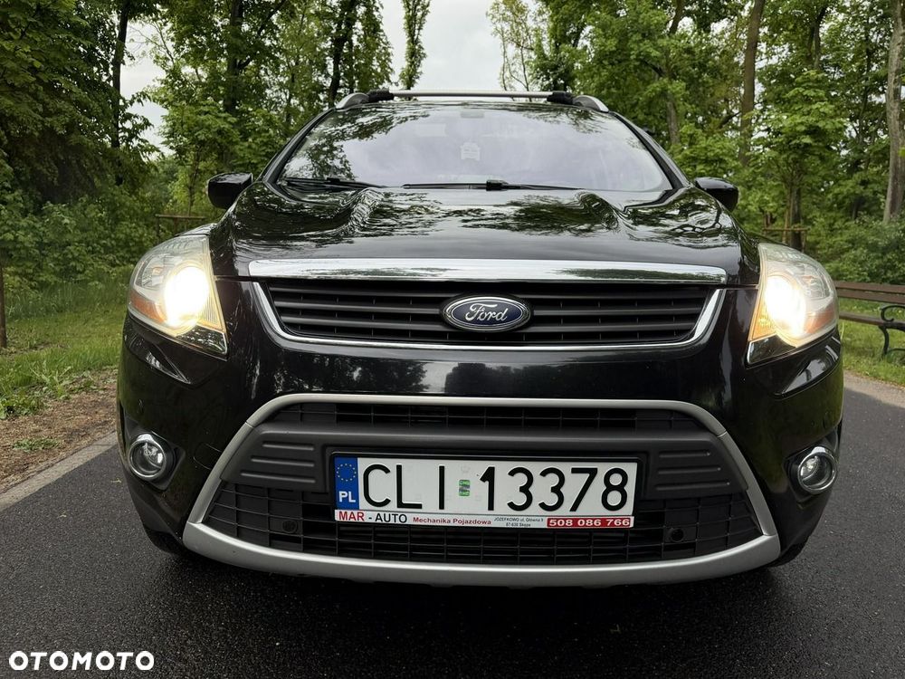 Ford Kuga - 12