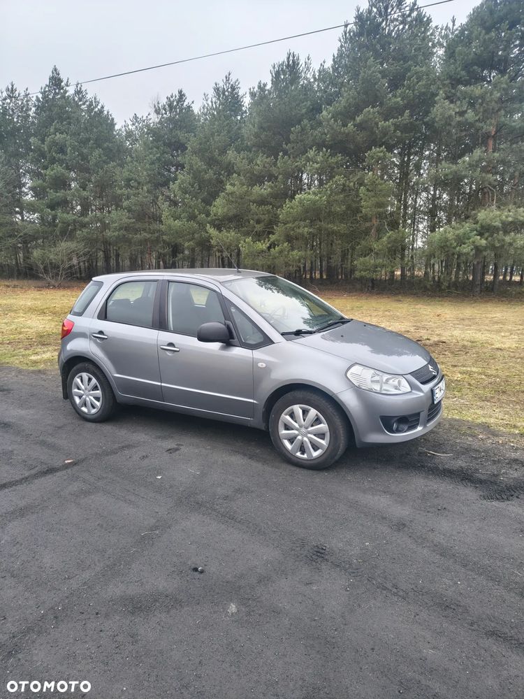 Suzuki SX4 1.5 Comfort - 9