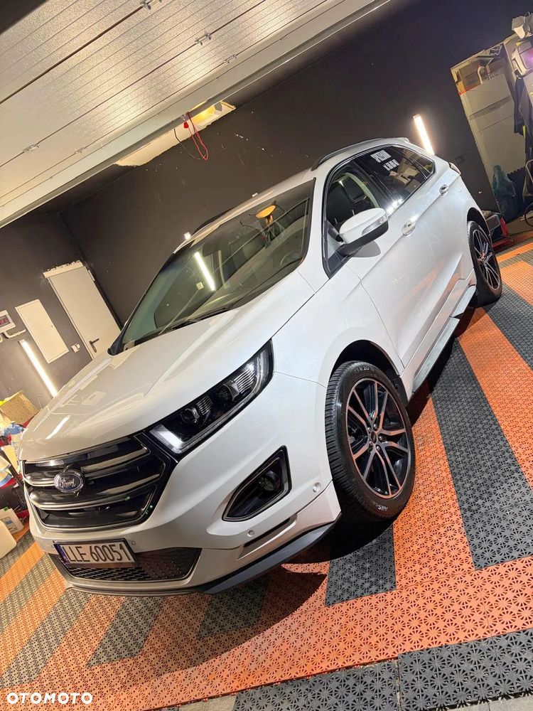 Ford Edge - 3