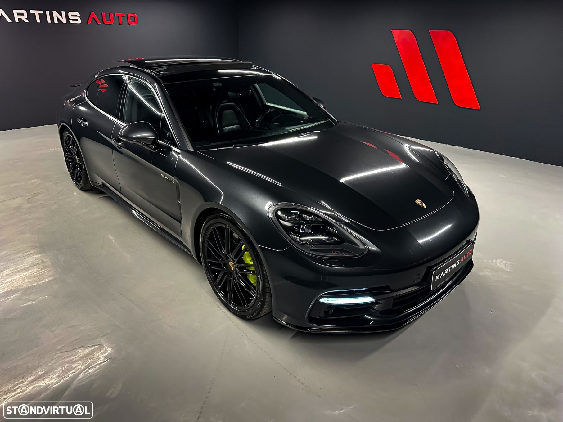 Porsche Panamera - 8
