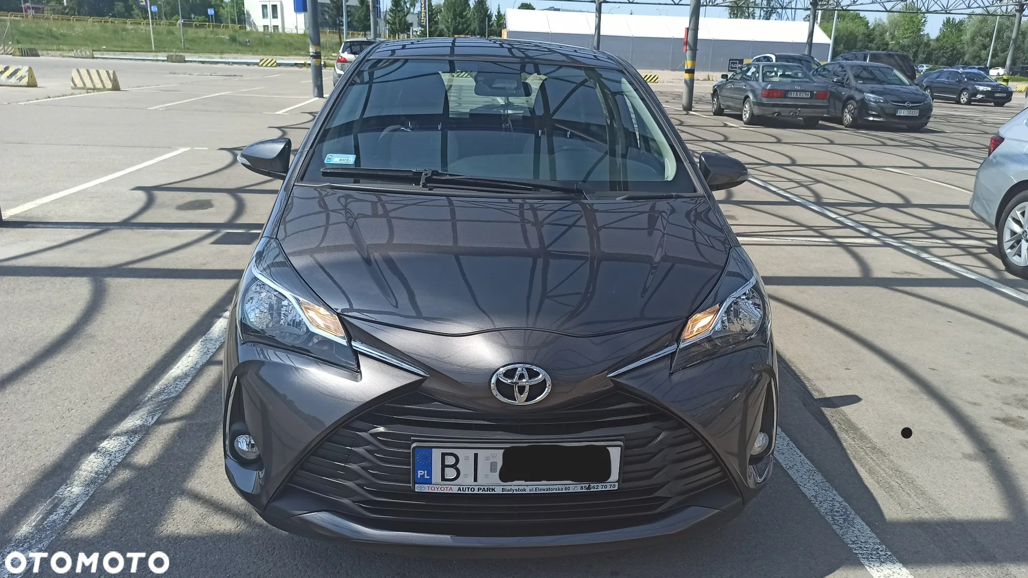 Toyota Yaris 1.5 Premium - 2