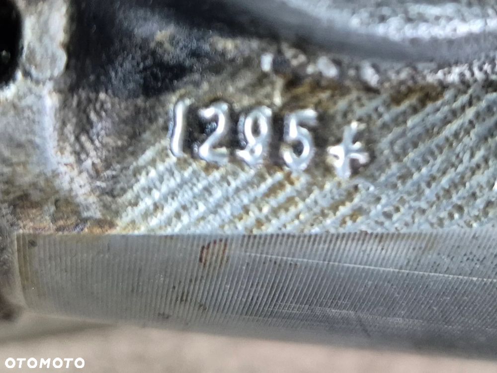 TŁOK KORBOWÓD MASTER III MOVANO B  NV400 2.3 10r.+ - 4