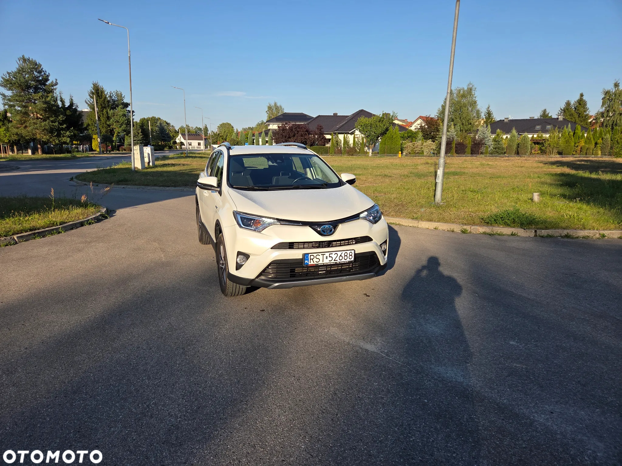 Toyota RAV4 Hybrid Premium 4x4 - 17