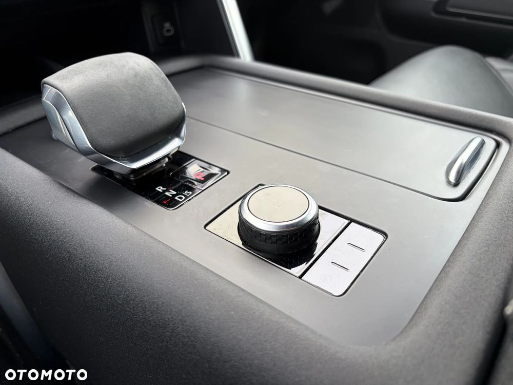 Land Rover Discovery 2.0 P300 R-Dynamic SE - 20